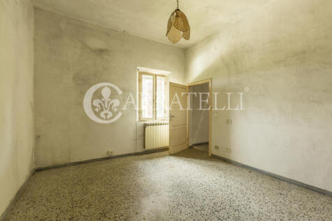 Porzione di casale i