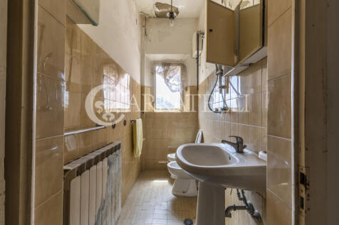 Porzione di casale i