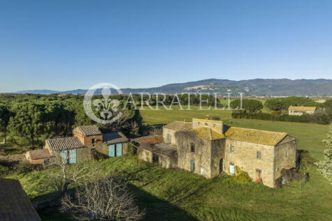 Casale/rudere nella 