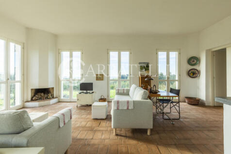 5-Moderna villa in b
