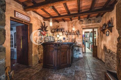 Casale con piscina e
