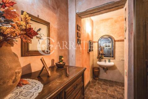 Casale con piscina e