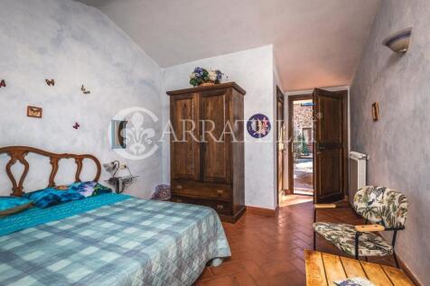 Casale con piscina e