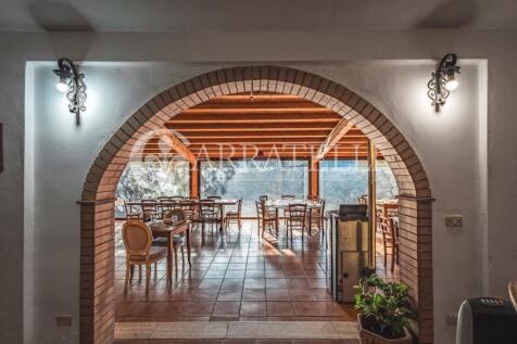 7-Casale con piscina