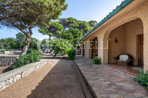 Giannutri Villa con 