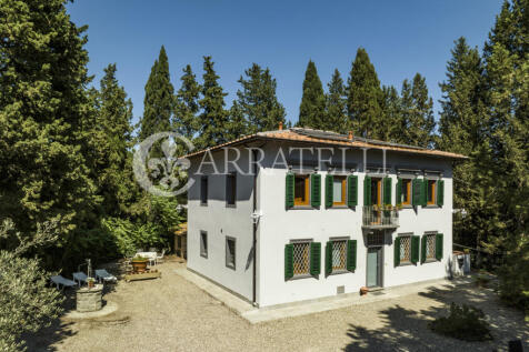 Villa con azienda ag