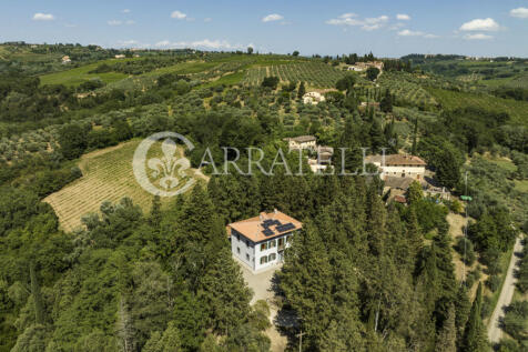 Villa con azienda ag