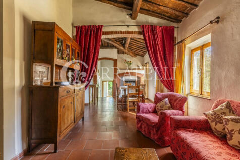 Villa con azienda ag
