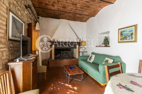 Villa con azienda ag
