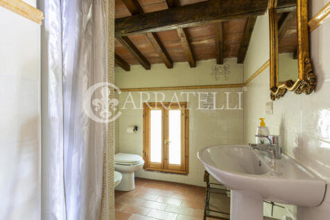 Villa con azienda ag