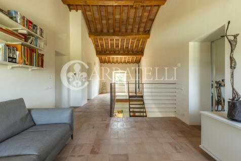 Incantevole casale c