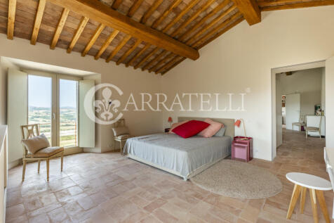 Incantevole casale c