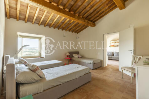 Incantevole casale c