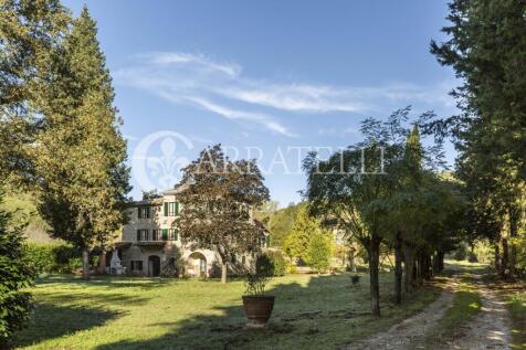 Casali rustici con p