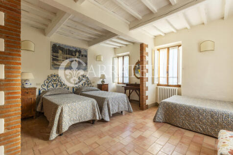 Casali rustici con p