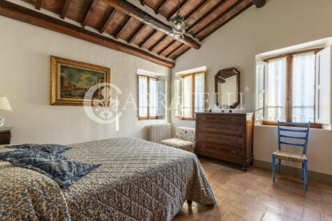 Casali rustici con p