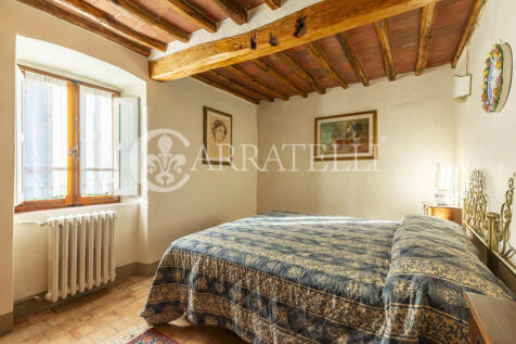 Casali rustici con p