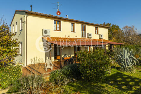 Delizioso casale con