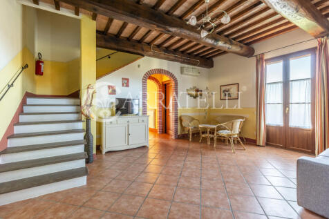 Delizioso casale con