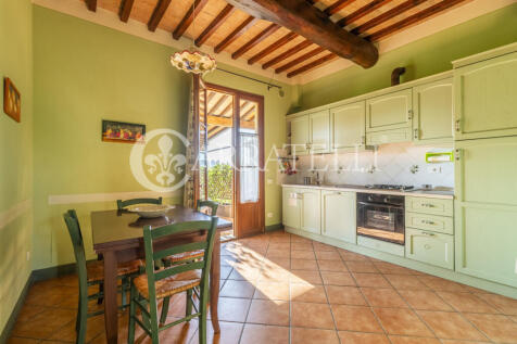 Delizioso casale con