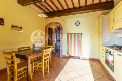 Delizioso casale con