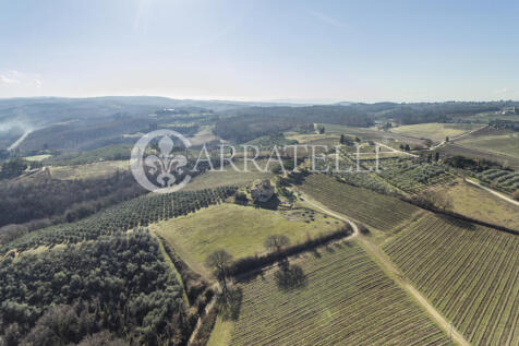 Casale con terreno a