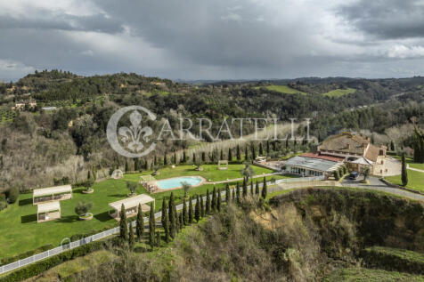Tenuta con agrituris