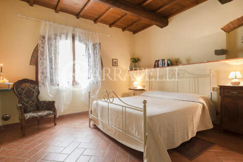 Tenuta con ricettivo