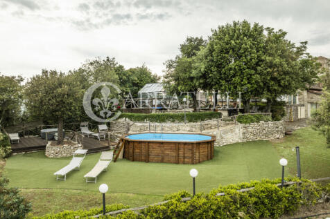 Lussuosa villa panor