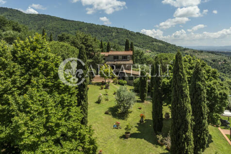 Casale con piscina p