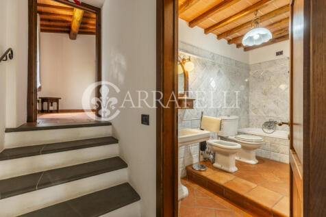 Casale con piscina p