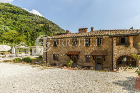 Affascinante casale 