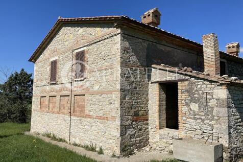 Casale da ristruttur