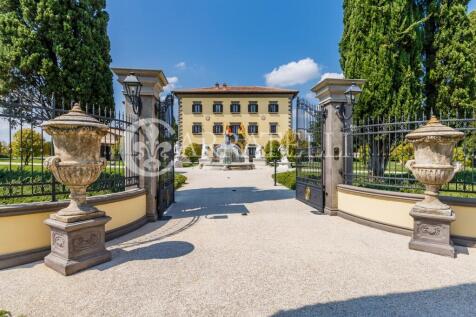 Villa dell&#39;800 con p