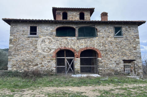 Casale al grezzo in 