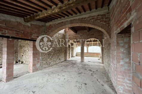 Casale al grezzo in 