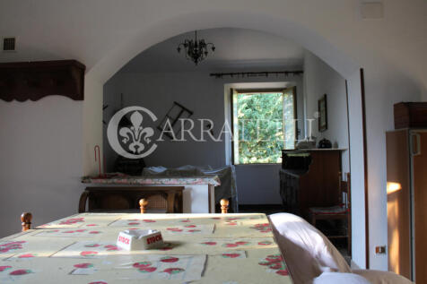 Casale immerso nel v