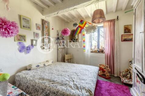 Pittoresco casale in