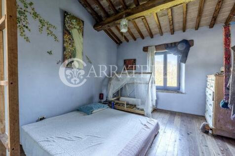 Pittoresco casale in