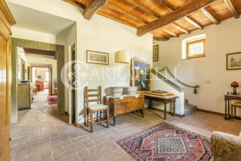 Tenuta con terreno e