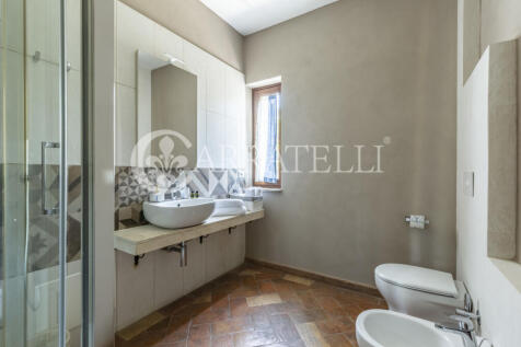 Casale vicino al Cen