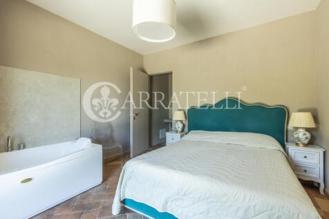 Casale vicino al Cen