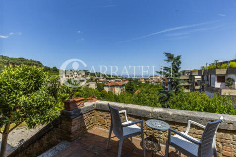 Casale vicino al Cen