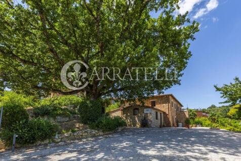 Casale vicino al Cen