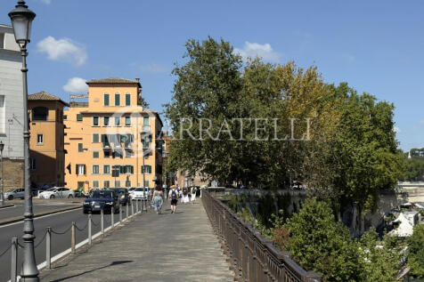 Attico in Trastevere