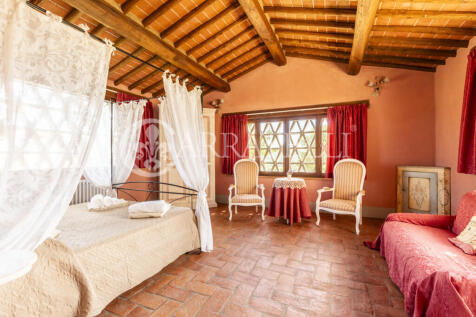 Splendida tenuta con