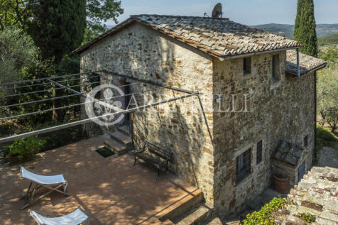 Casale con terreno i