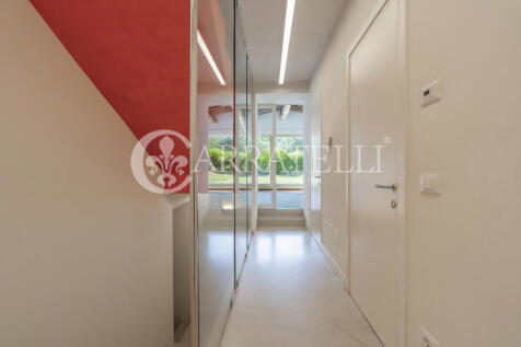 Villa con giardino v