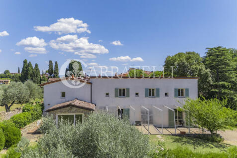 Villa con giardino v