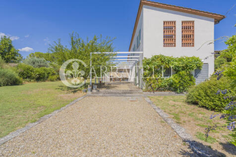 Villa con giardino v